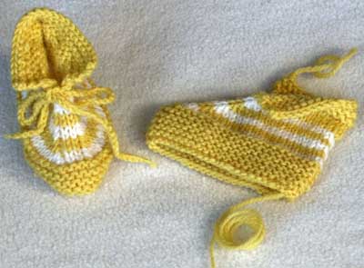 Knit Baby Booties